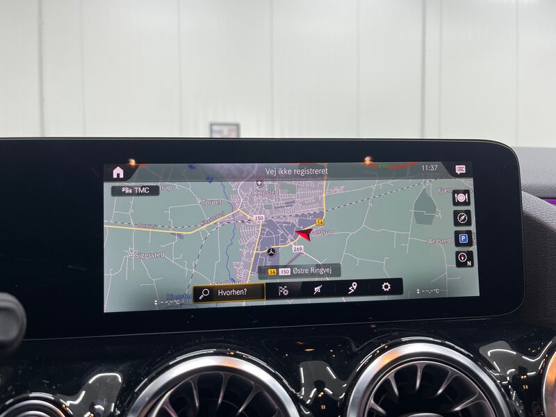 Mercedes-Benz GLA 200 AMG-Line NAVI KLIMA LED SPORTSITZE SHZ 8