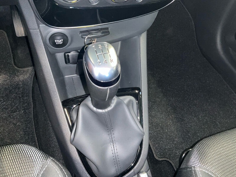 Renault Clio 1.0 RADIO TEMPO 8