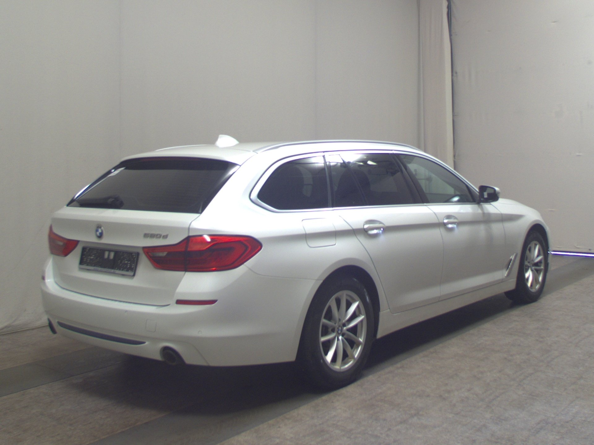 BMW 520dA Touring Sport-Line T-Leder Navi LED LC Pro 4