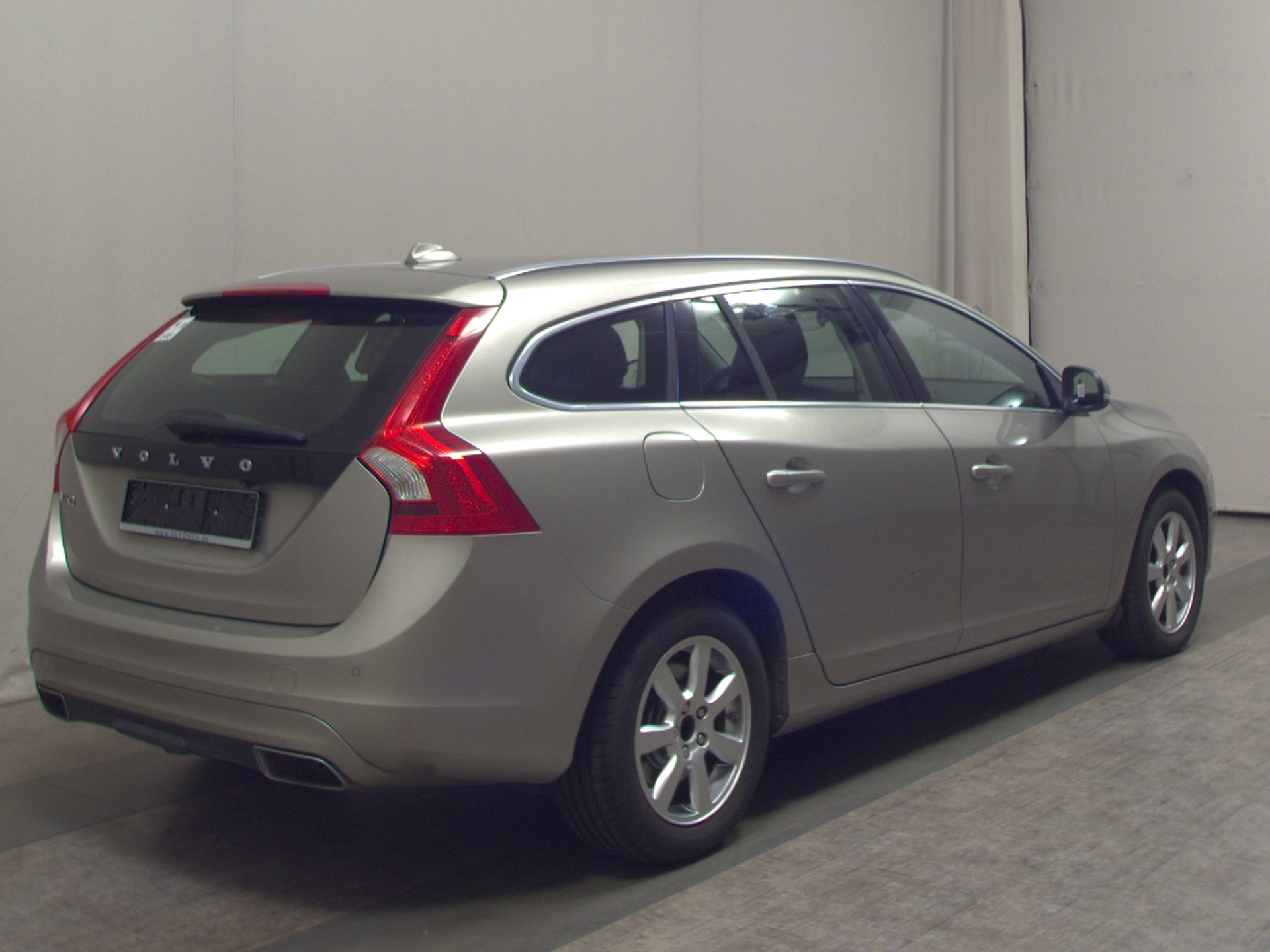 Volvo V60 D4 Leder Navi GSD Xenon 4