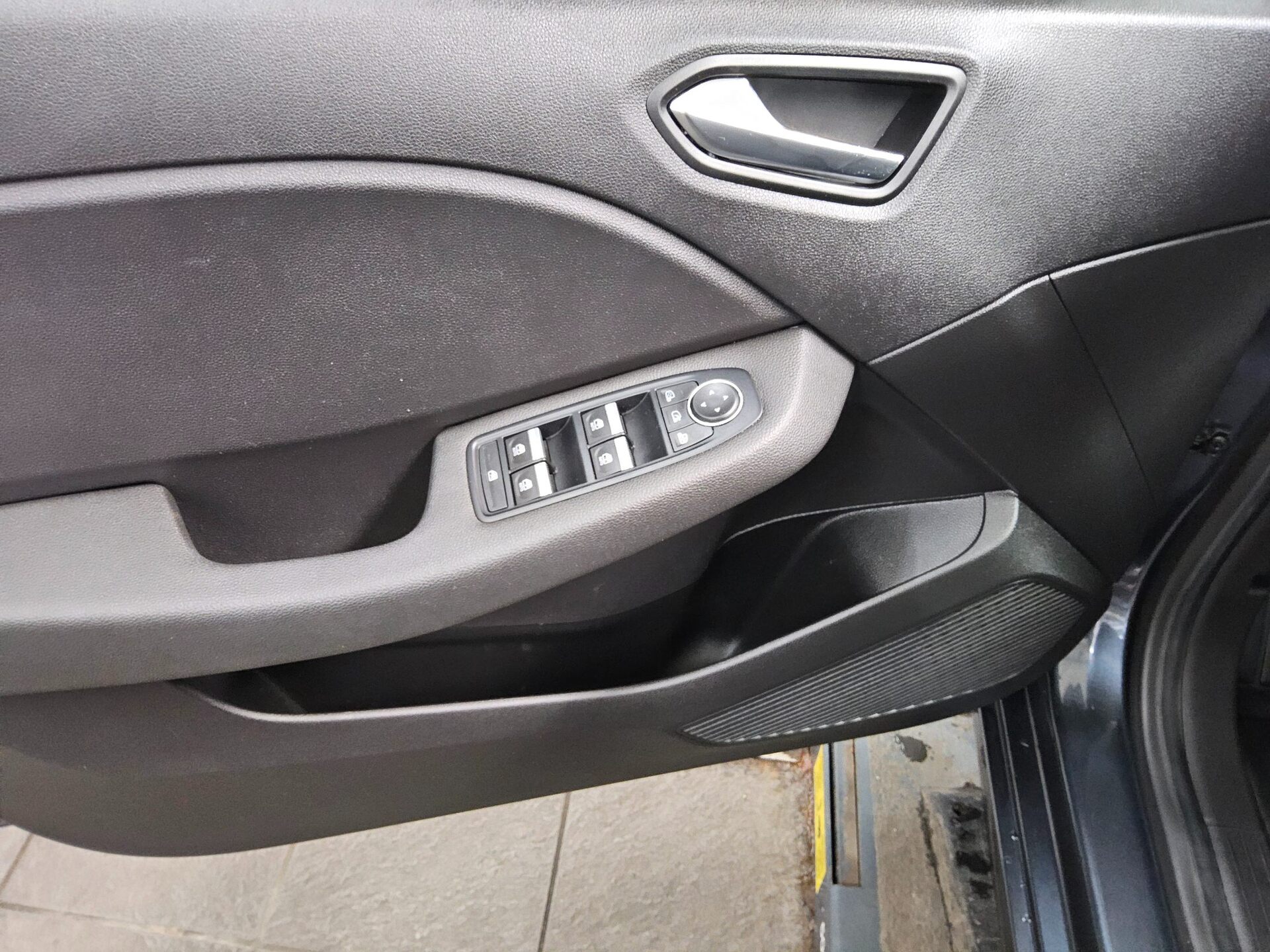 Renault Clio 1.0 Navi LED 9
