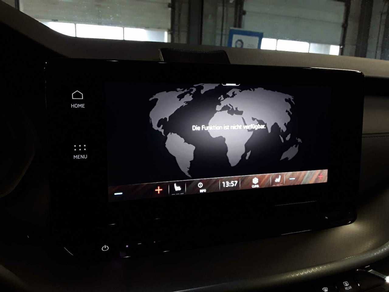 Skoda Octavia Kombi 2.0 TDI Ambition LED SHZ KLIMAAUT PDC LENKRADHZG 11