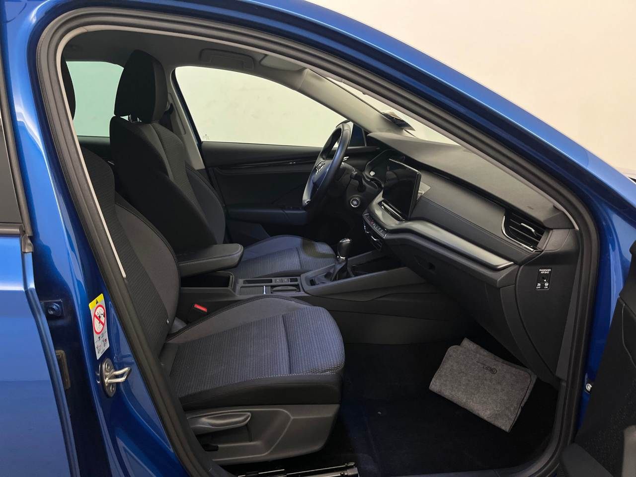 Skoda Octavia Kombi 2.0 TDI Ambition LED SHZ KLIMAAUT PDC LENKRADHZG 6