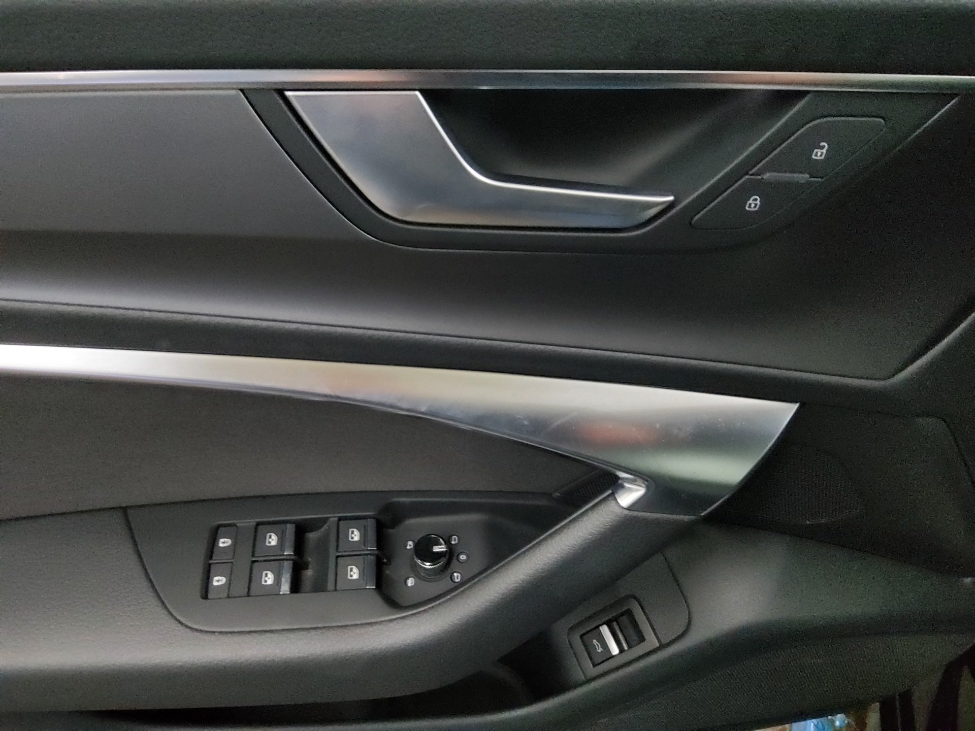 Audi A6 Avant 45 TFSI Navi LED vc RfK HuD ACC Sound 12