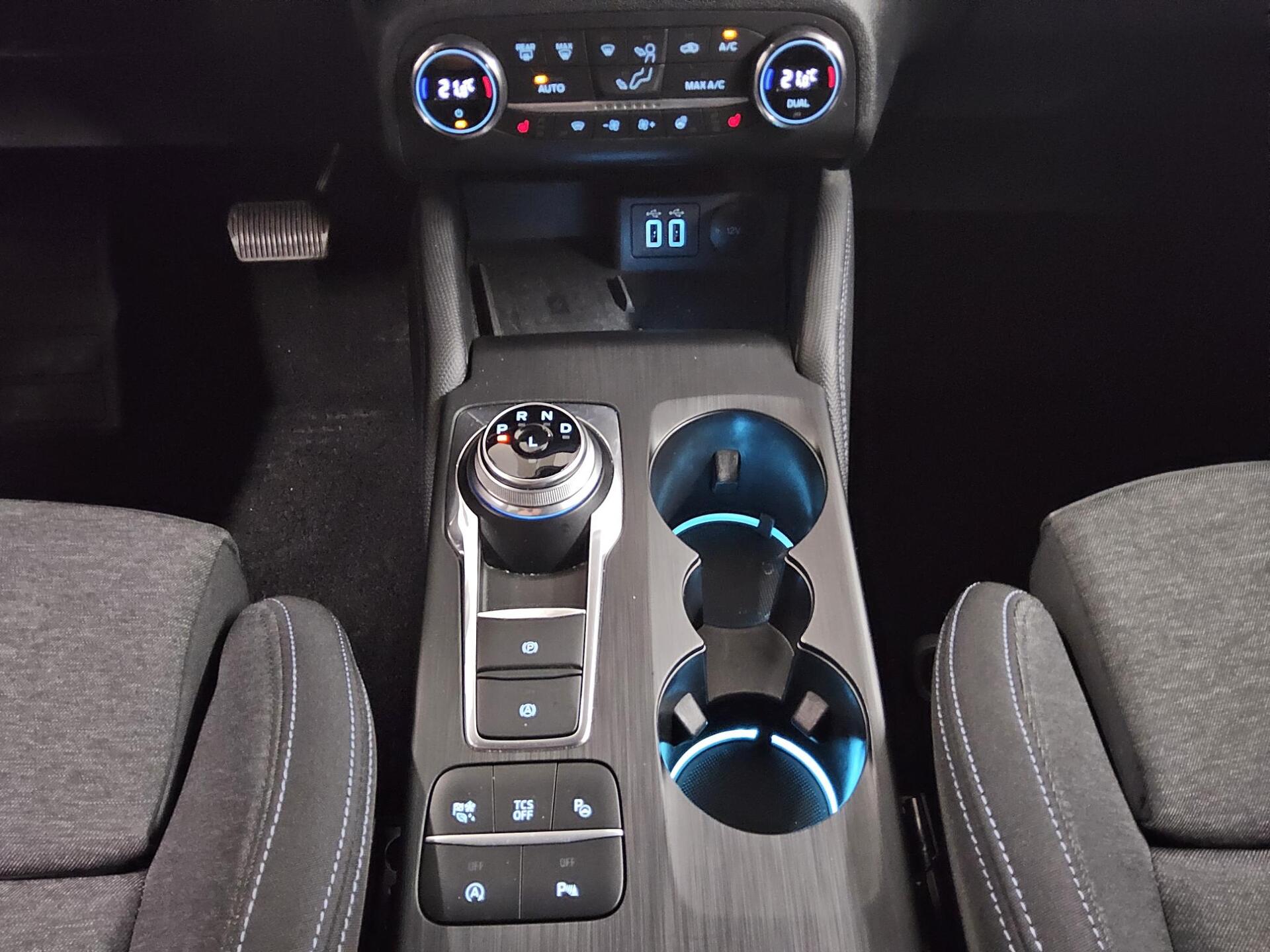 Ford Focus Turnier 2.0 EB Active X Navi LED ACC RFK 6