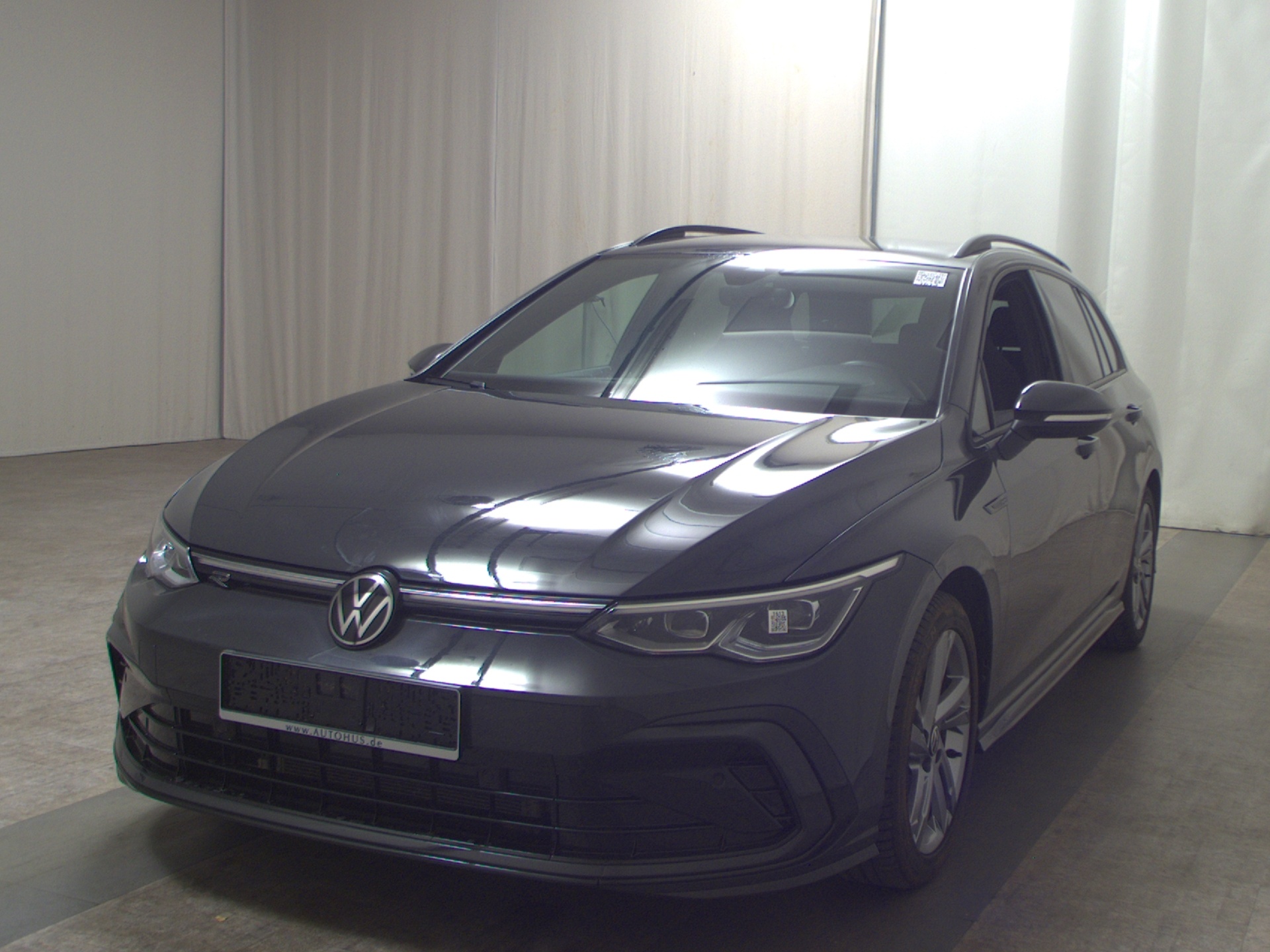 Volkswagen Golf Var. 2.0 TDI R-Line NAVI LED SPORTSITZE SHZ PDC 2
