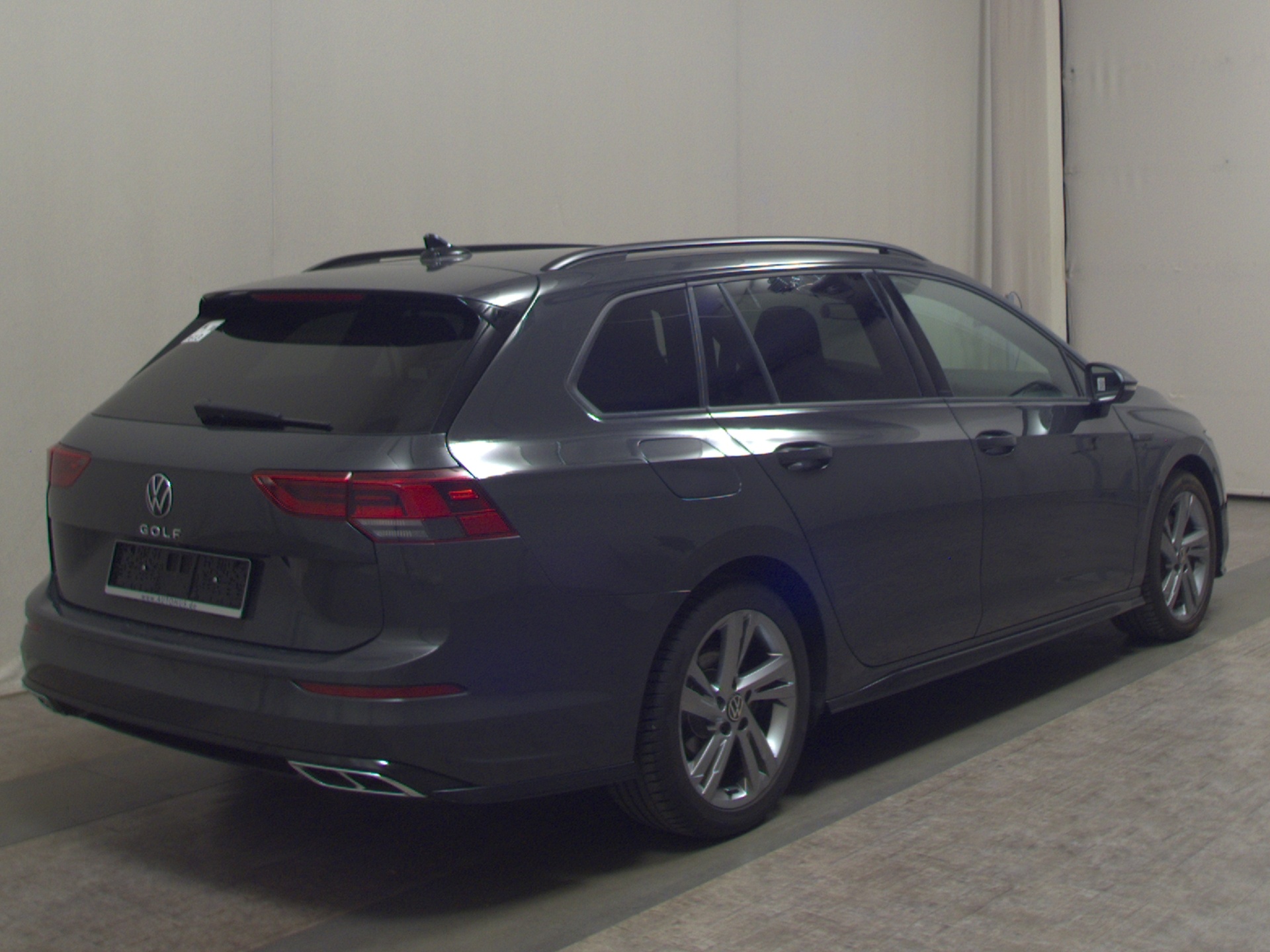 Volkswagen Golf Var. 2.0 TDI R-Line NAVI LED SPORTSITZE SHZ PDC 4