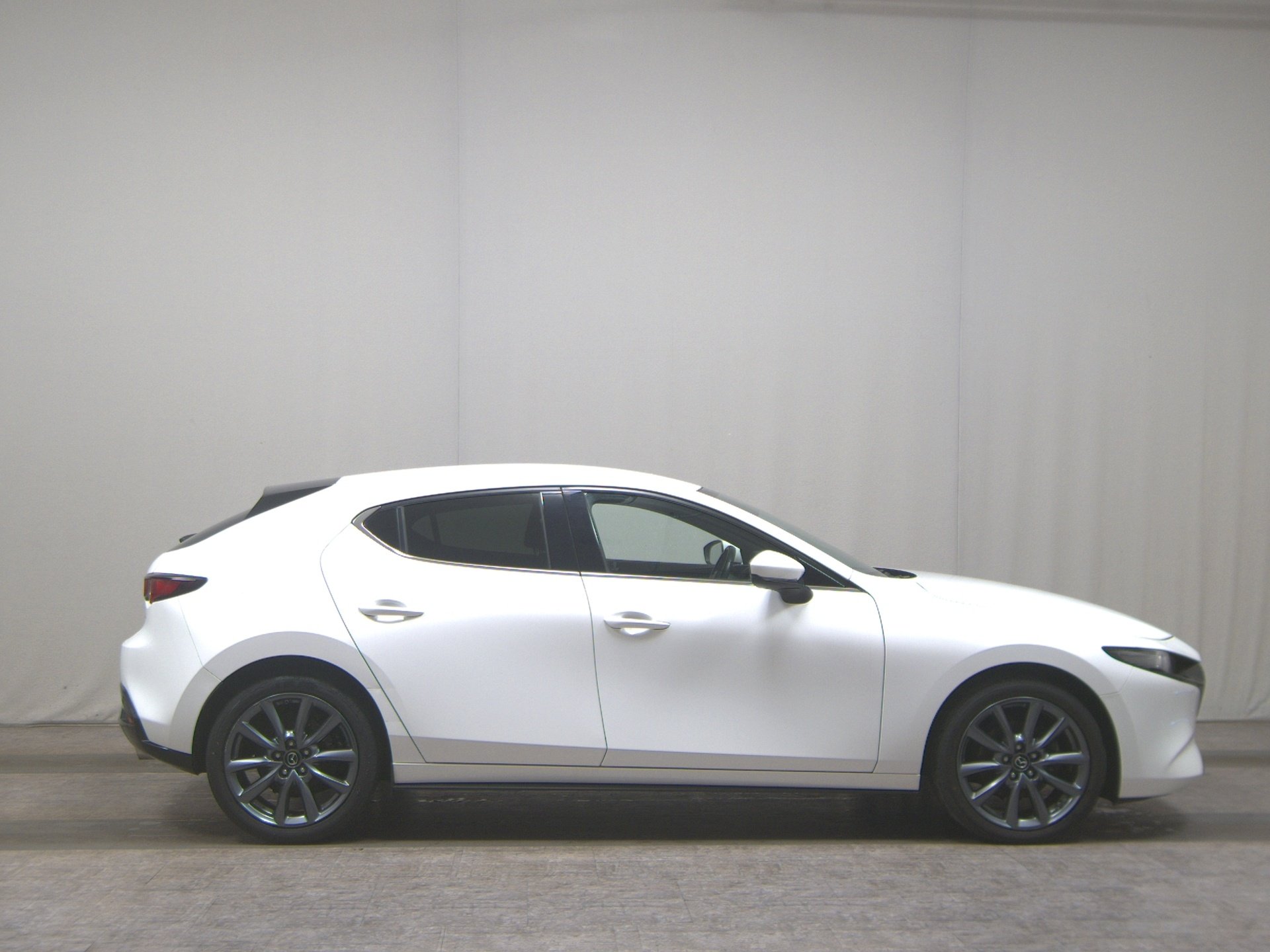 Mazda 3 2.0 SKYACTIV-G Navi LED HuD RfK