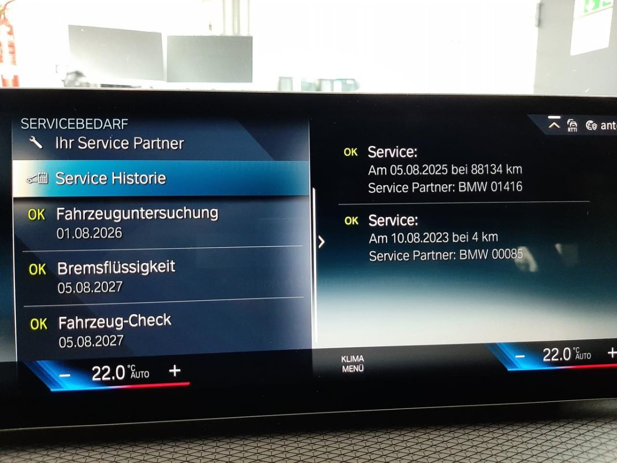 BMW i4 M-Sport T-LEDER NAVI LED SPORTSITZE SHZ 5
