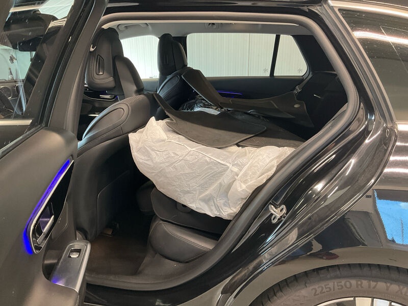 Mercedes-Benz C 220 T d Avantgarde T-Leder Navi LED MBUX 12