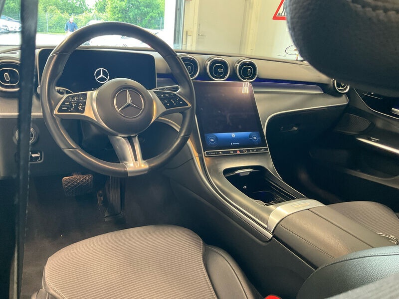 Mercedes-Benz C 220 T d Avantgarde T-Leder Navi LED MBUX 5