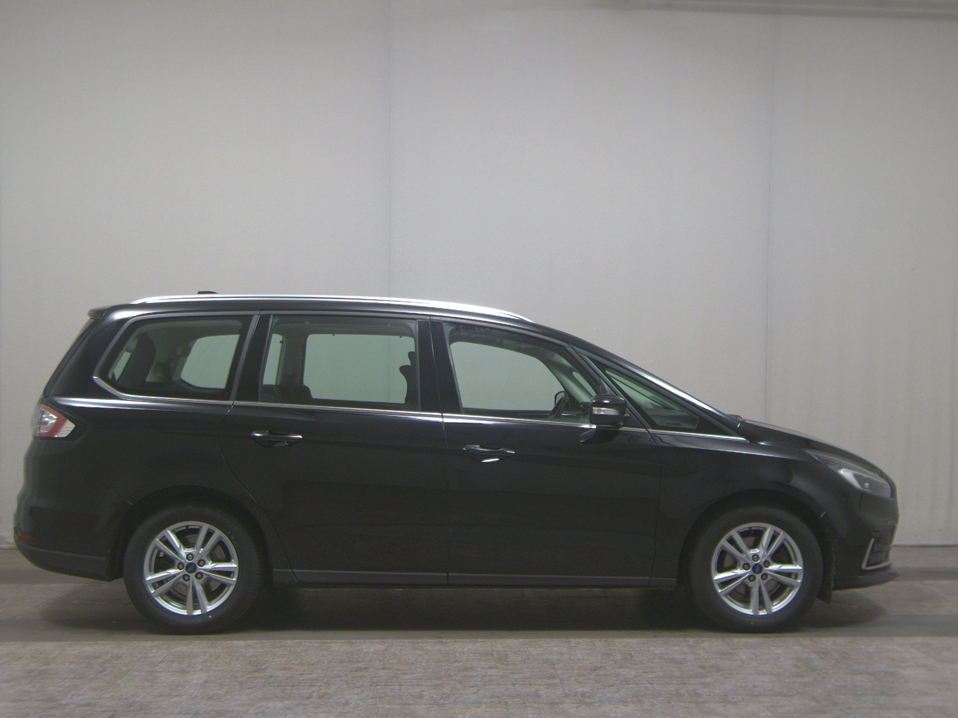 Ford Galaxy 2.0 EB Titanium 7-Sitze Navi LED Pano RfK