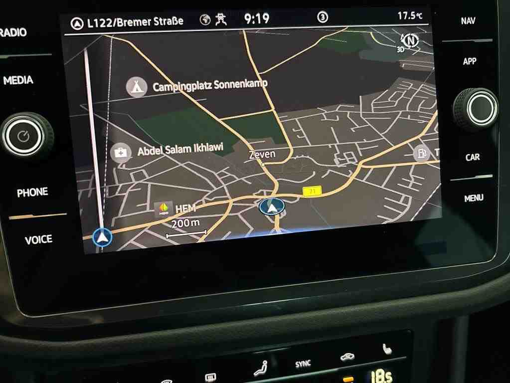 Volkswagen Tiguan 2.0 TDI Life 2.0 TDI Navi LED AHK 9