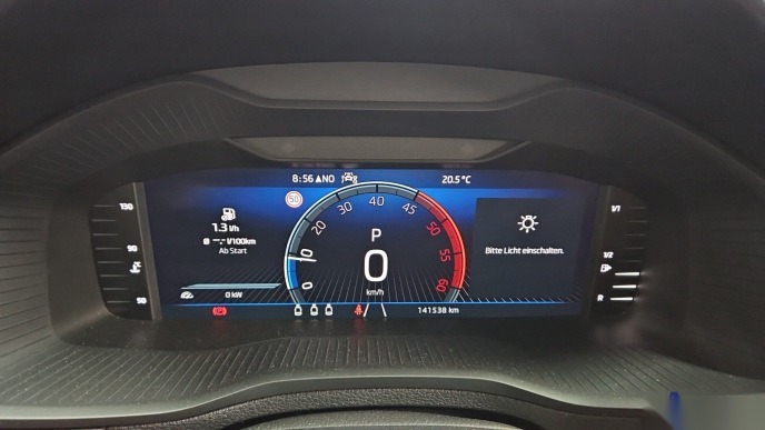 Skoda Karoq 2.0 TDI Tour NAVI SHZ RFK ACC AHK 7