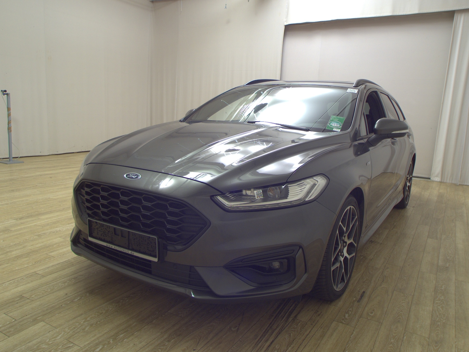Ford Mondeo Turnier 2.0 EB ST-Line Navi Shz Pano AHK PDC 2