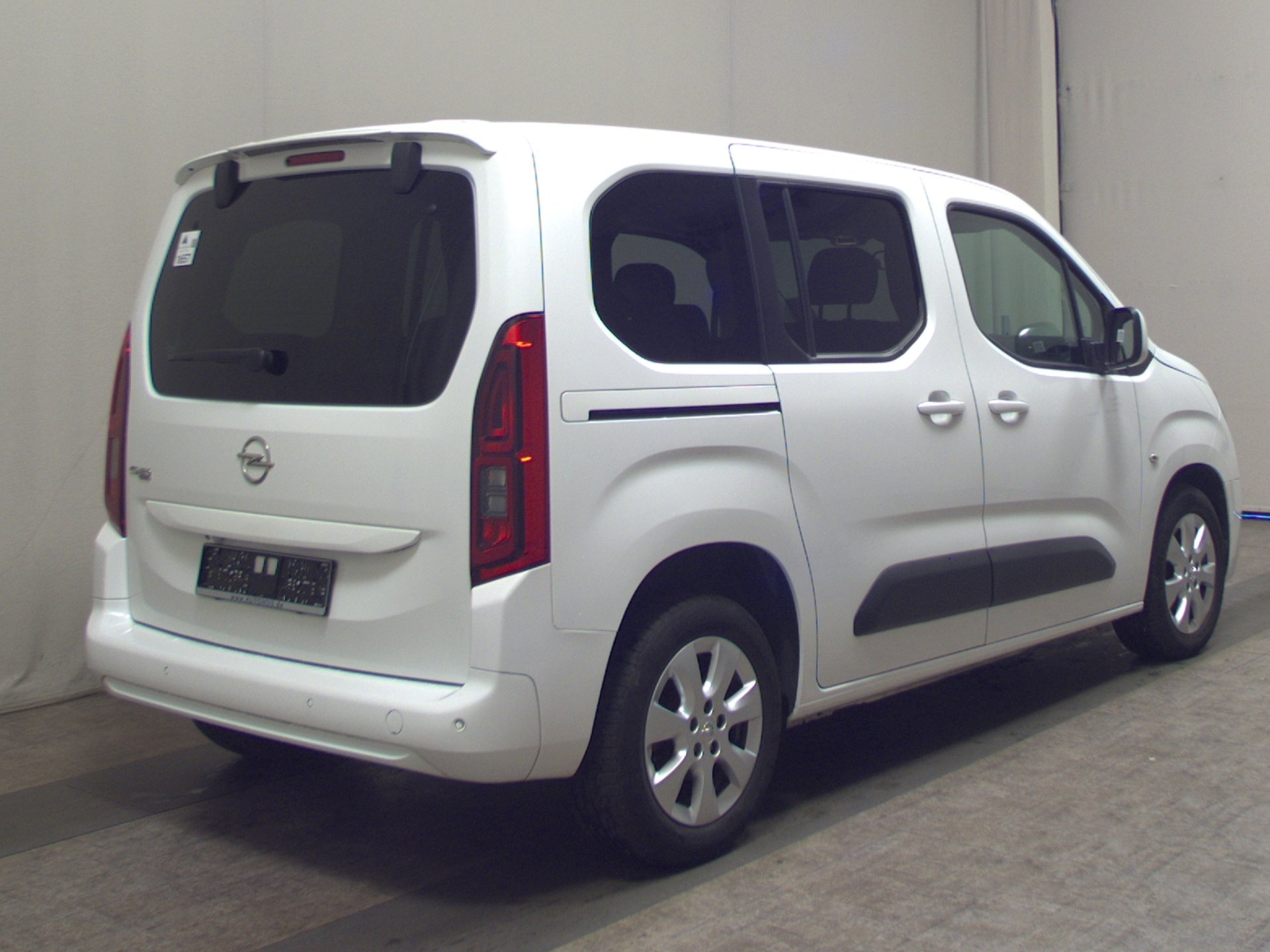 Opel Combo Life 1.5 D Elegance Navi Shz 4