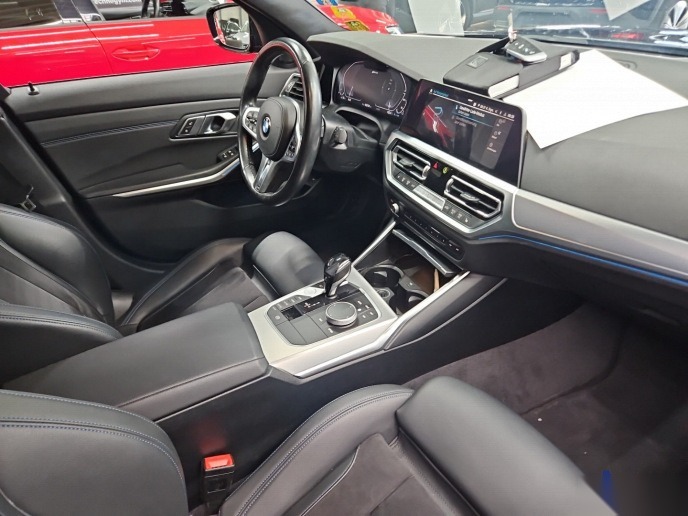 BMW 330e Touring M-Sport Navi LED Shz T-Leder PDC 6