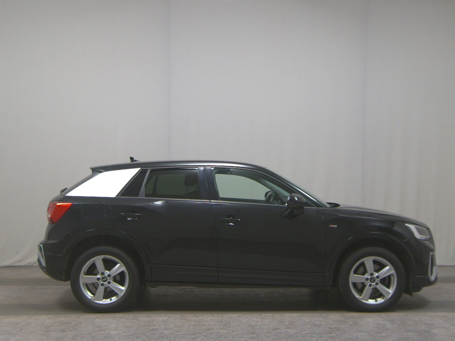 Audi Q2 35 TDI S-Line Navi LED Shz PDC