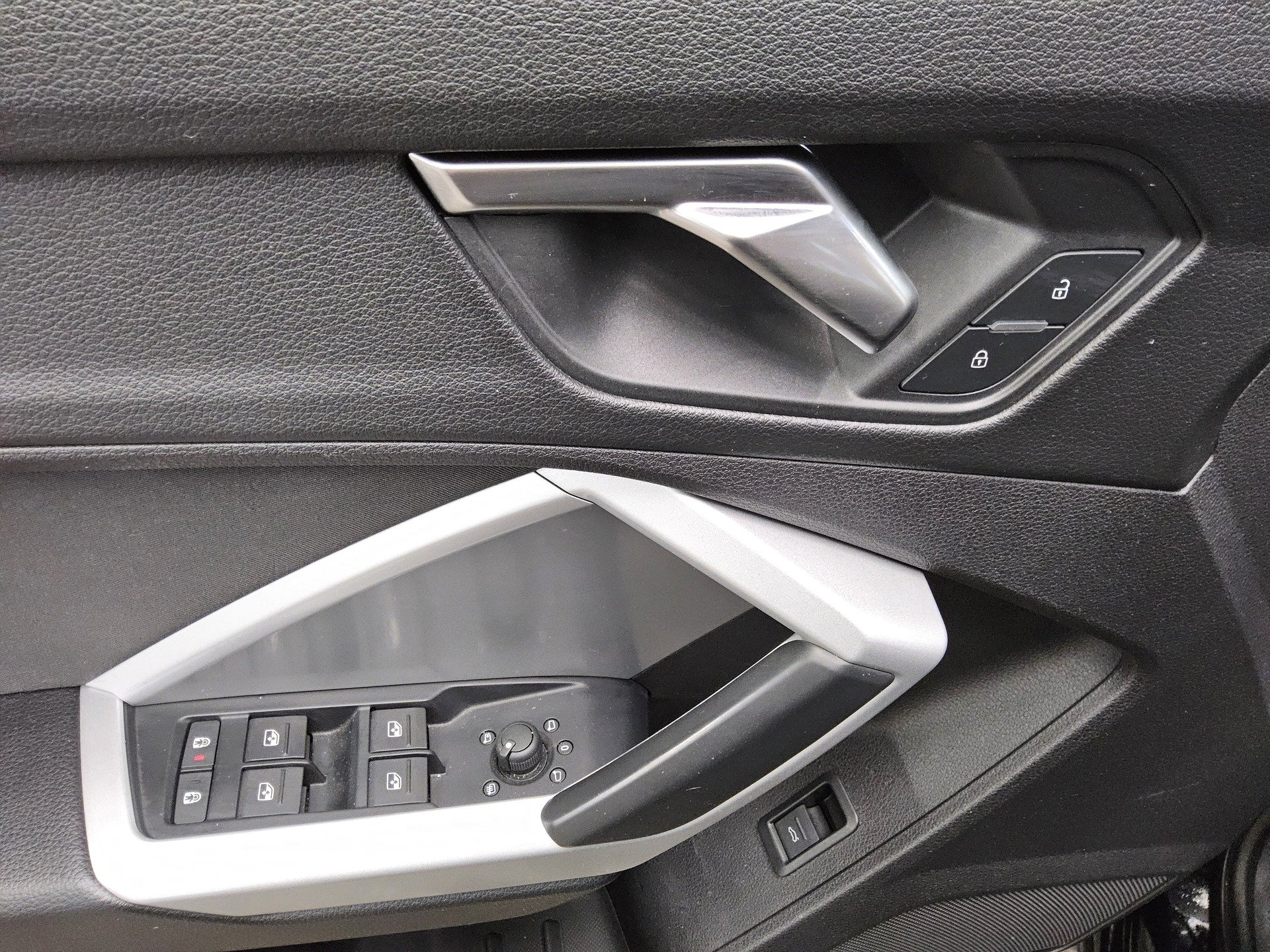 Audi Q3 35 TFSI AHK virtual RfK ACC LED 10
