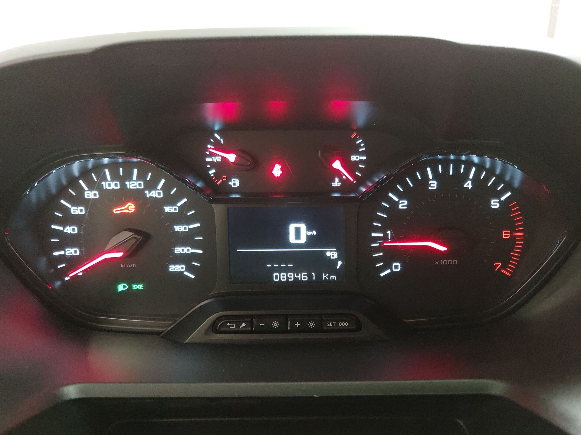 Peugeot Partner 1.5 BlueHDI L1 Kasten NAVI KLIMA RADIO TEMPO VC 17