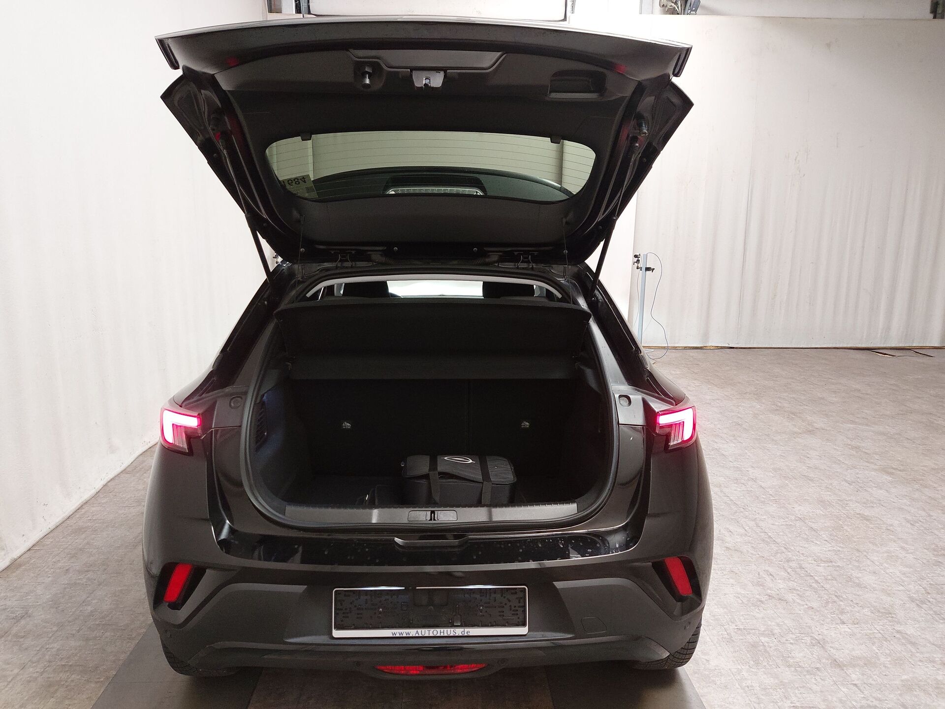 Opel Mokka-e Elegance KLIMAAUT LED SHZ PDC KAMERA 15