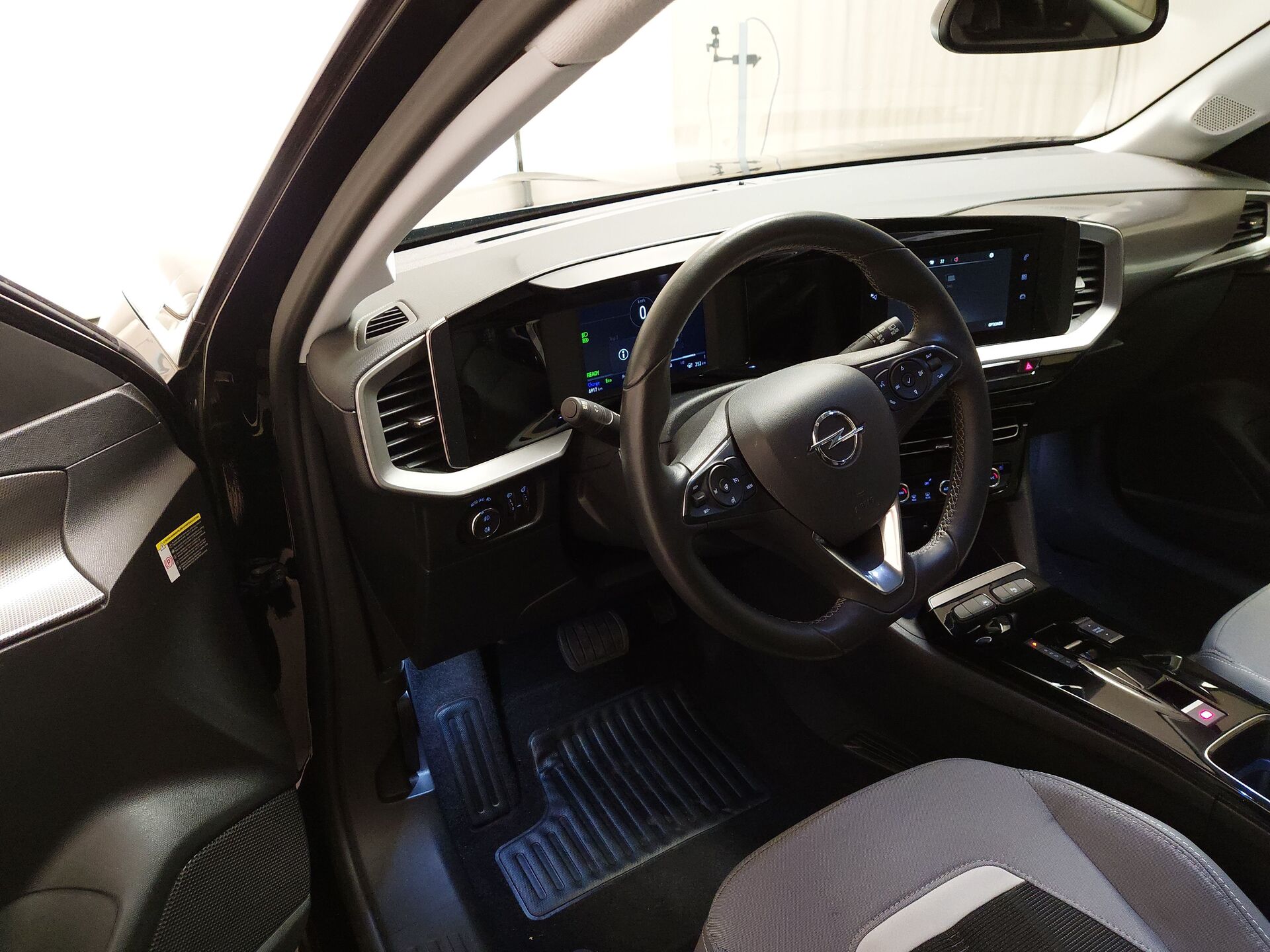Opel Mokka-e Elegance KLIMAAUT LED SHZ PDC KAMERA 8