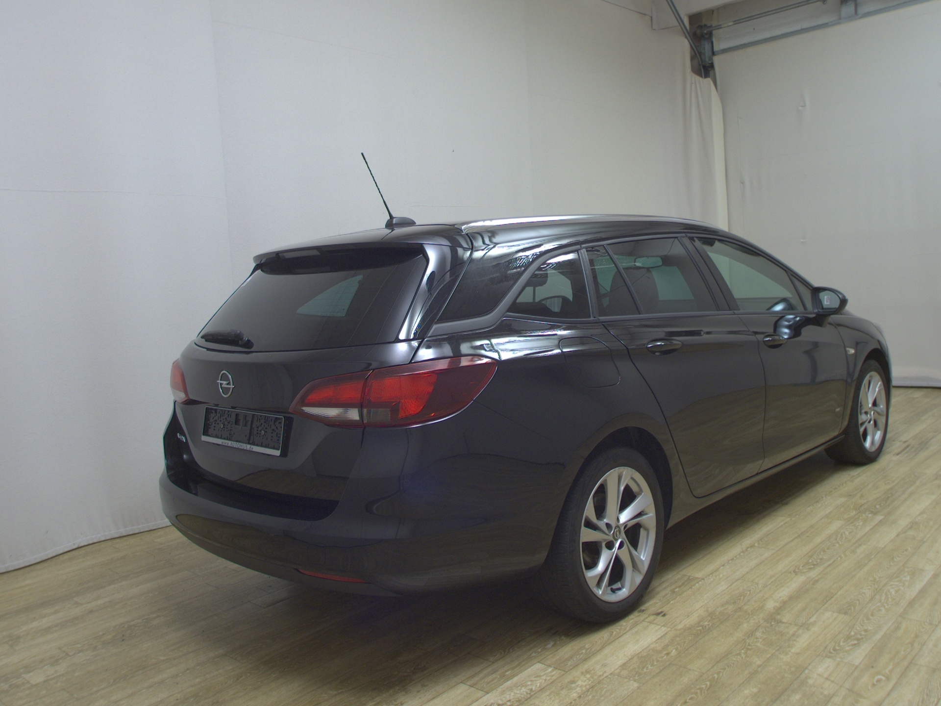 Opel Astra ST 1.5 D Design Edition Navi LED Shz RFK 4