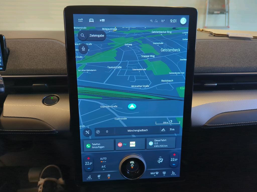 Ford Mustang Mach-E Navi LED Pano Leder RFK 9