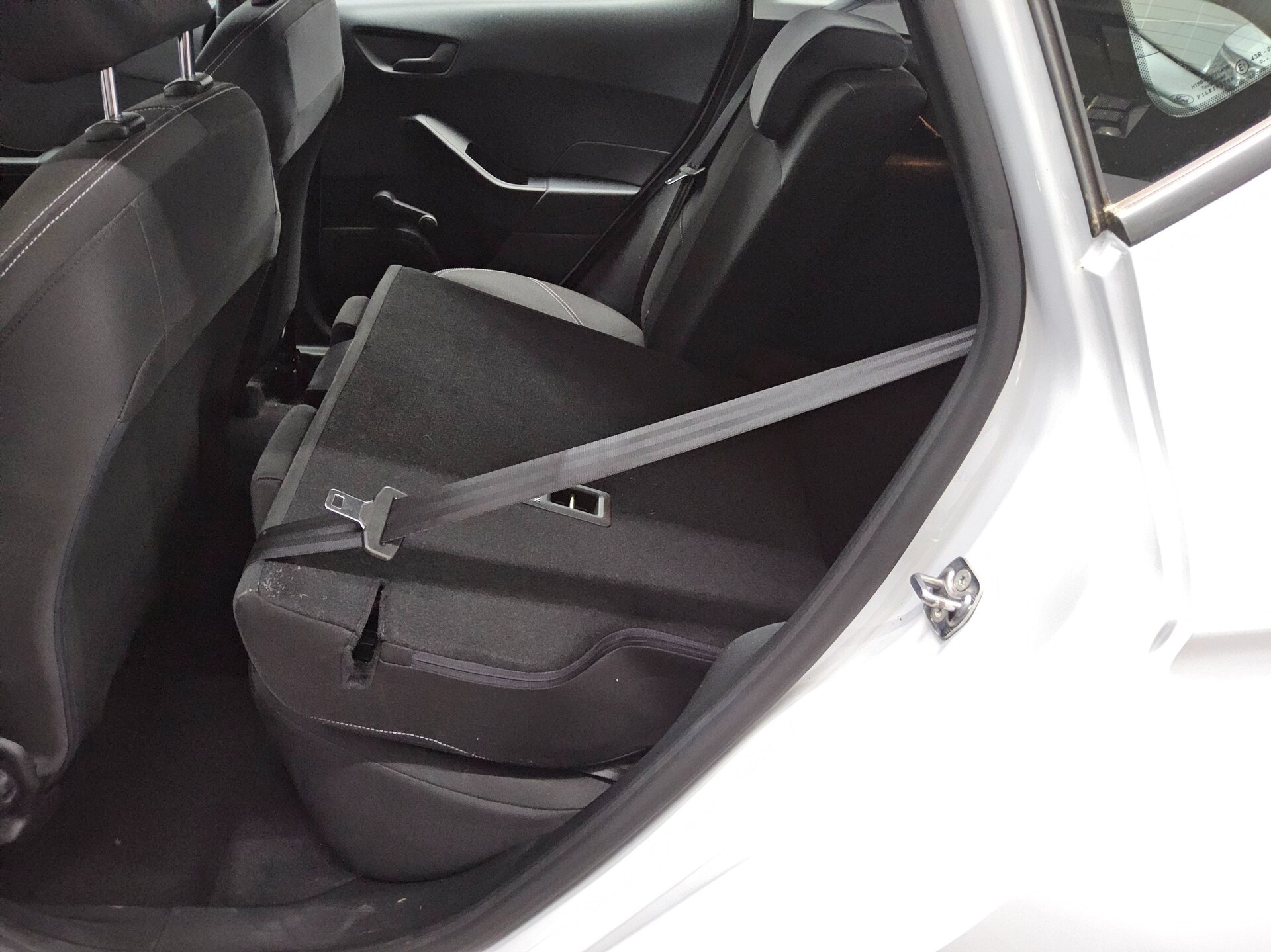 Ford Fiesta 1.1 Cool&Connect LED PDC Shz Tempomat 12