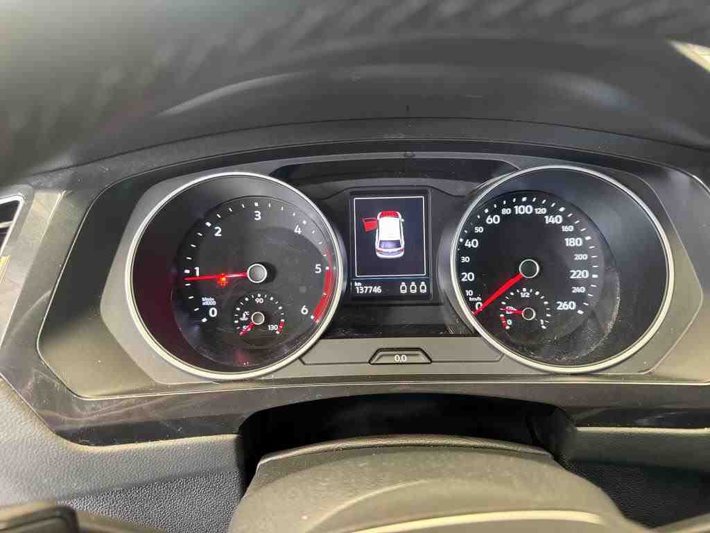 Volkswagen Tiguan 2.0 TDI 4M Life Navi LED AHK StHzg 6