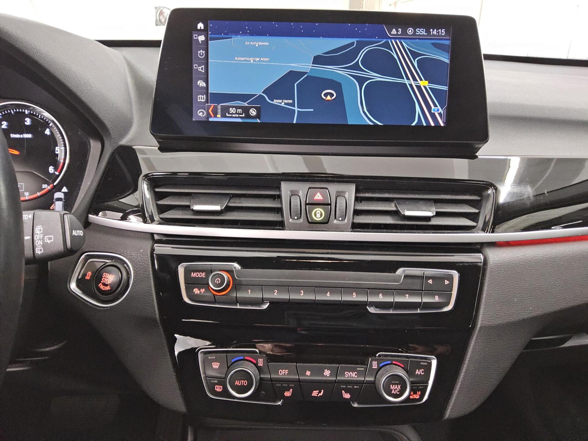 BMW X1 sDrive18d Advantage Navi Shz HuD el.Heck AHK RFK 7