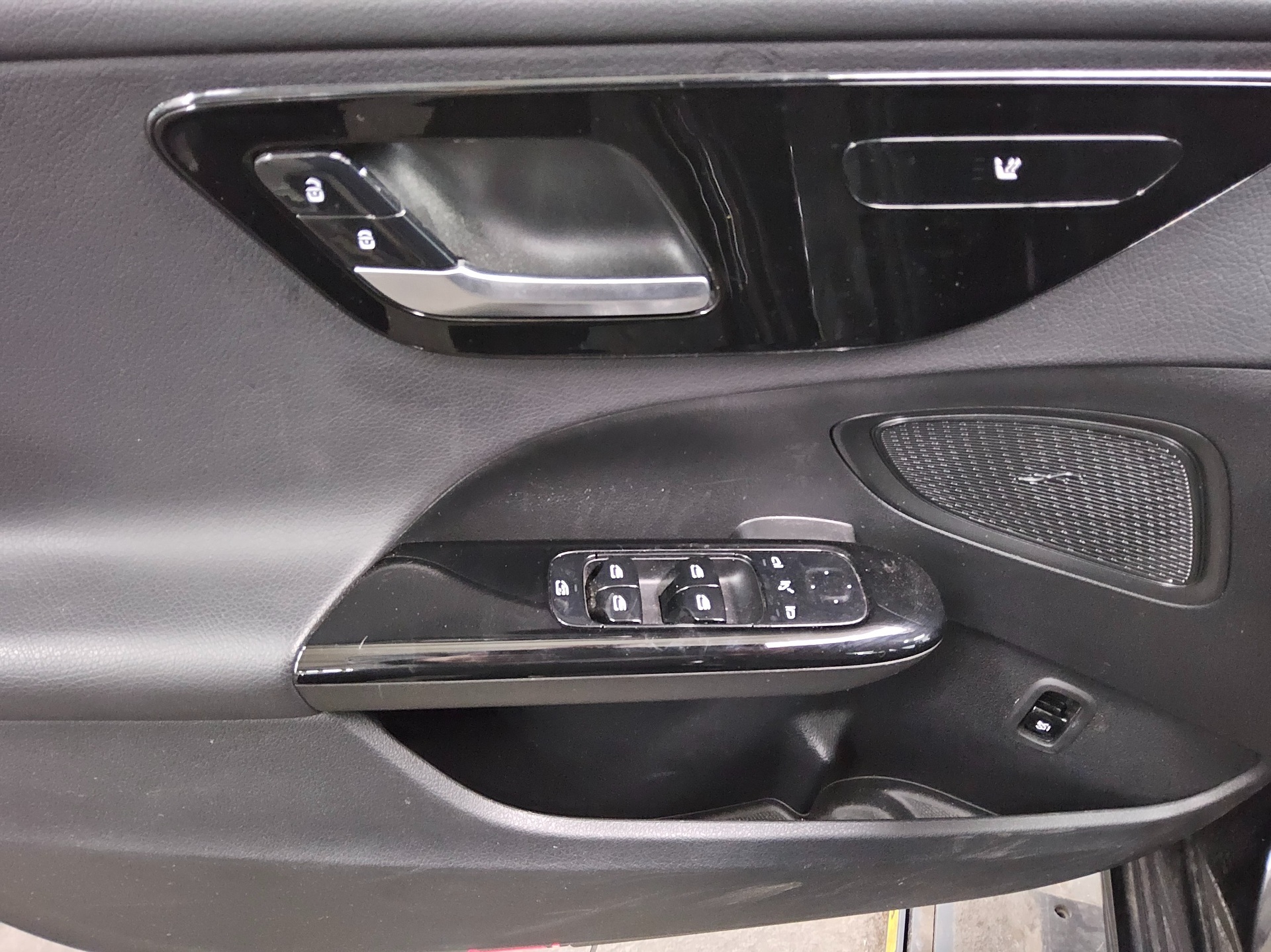 Mercedes-Benz C 200 T d Navi LED RfK PDC Shz Distronic+ 10