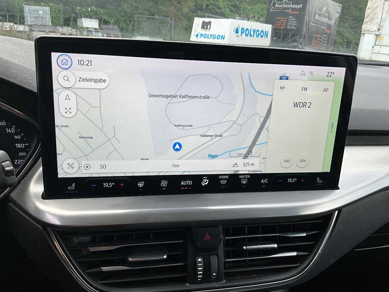 Ford Focus Turnier 1.5 EB Titanium Navi LED RFK SHZ 7