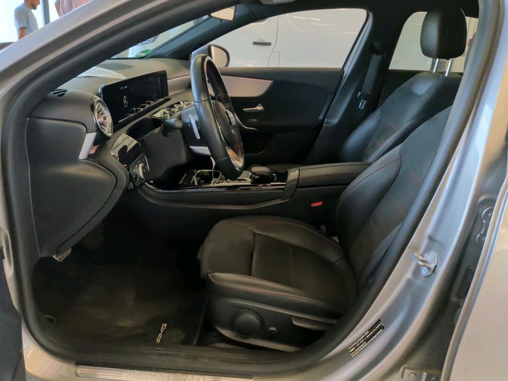 Mercedes-Benz A 220 d AMG-Line NAVI SHZ AHK PDC 5