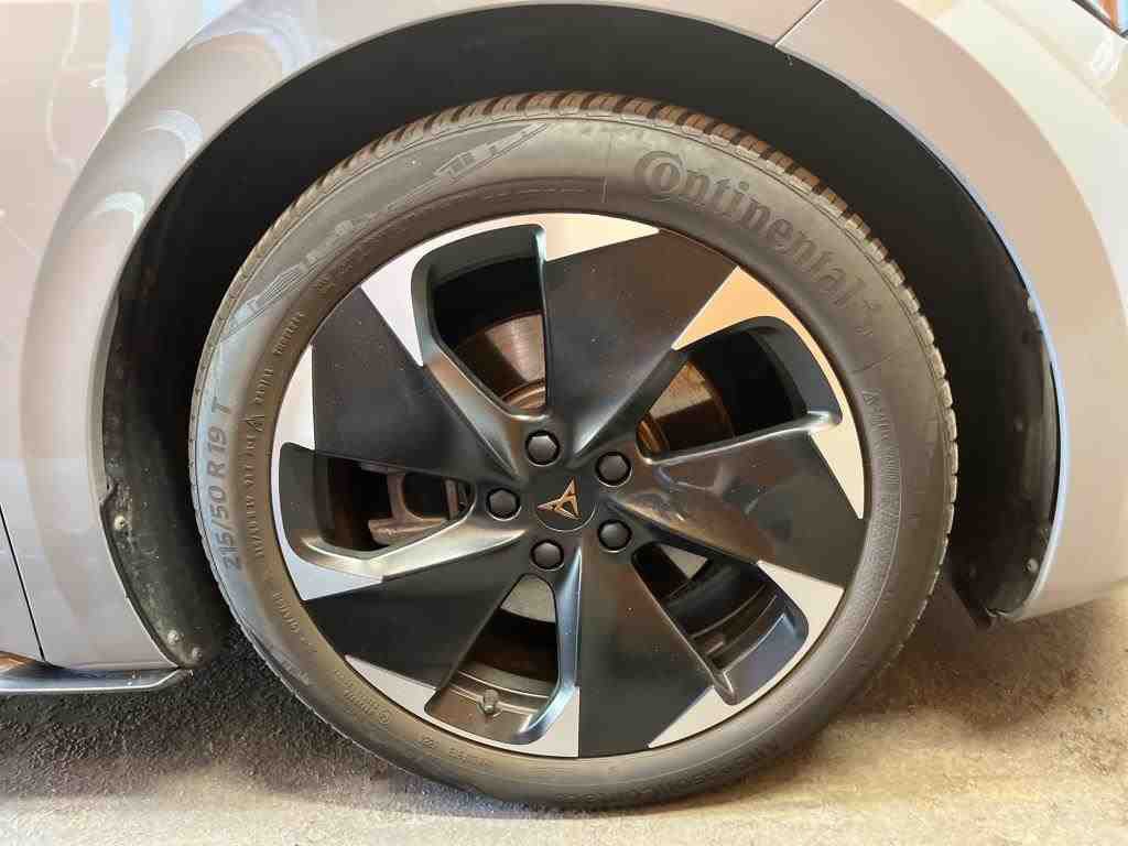 Cupra Born LED PDC 12