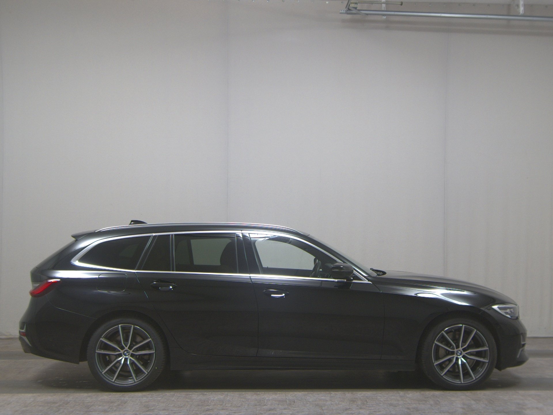 BMW 330dA Touring xDr Luxury-Line Leder Navi LED RfK