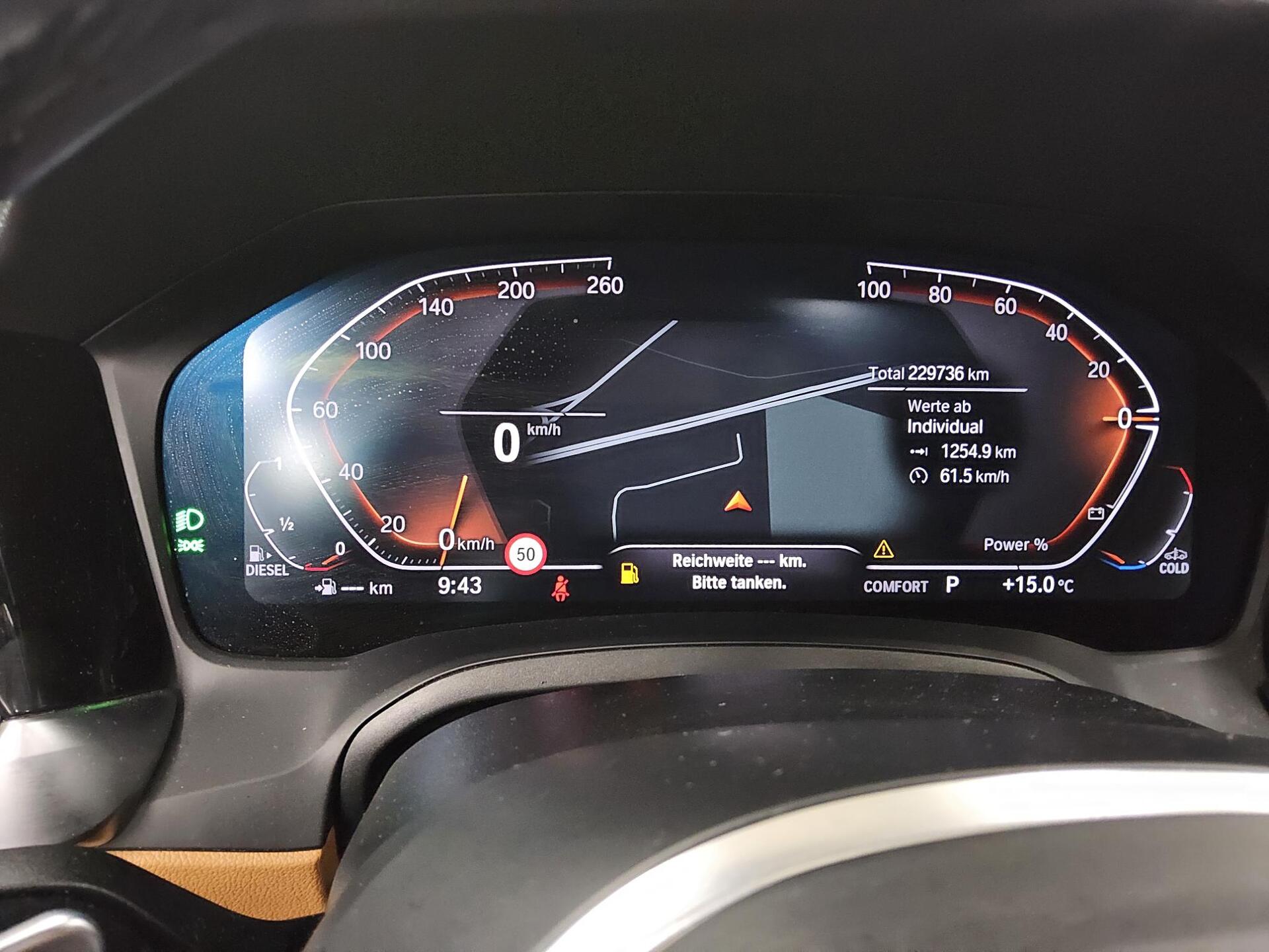 BMW 330dA Touring xDr Luxury-Line Leder Navi LED RfK 8