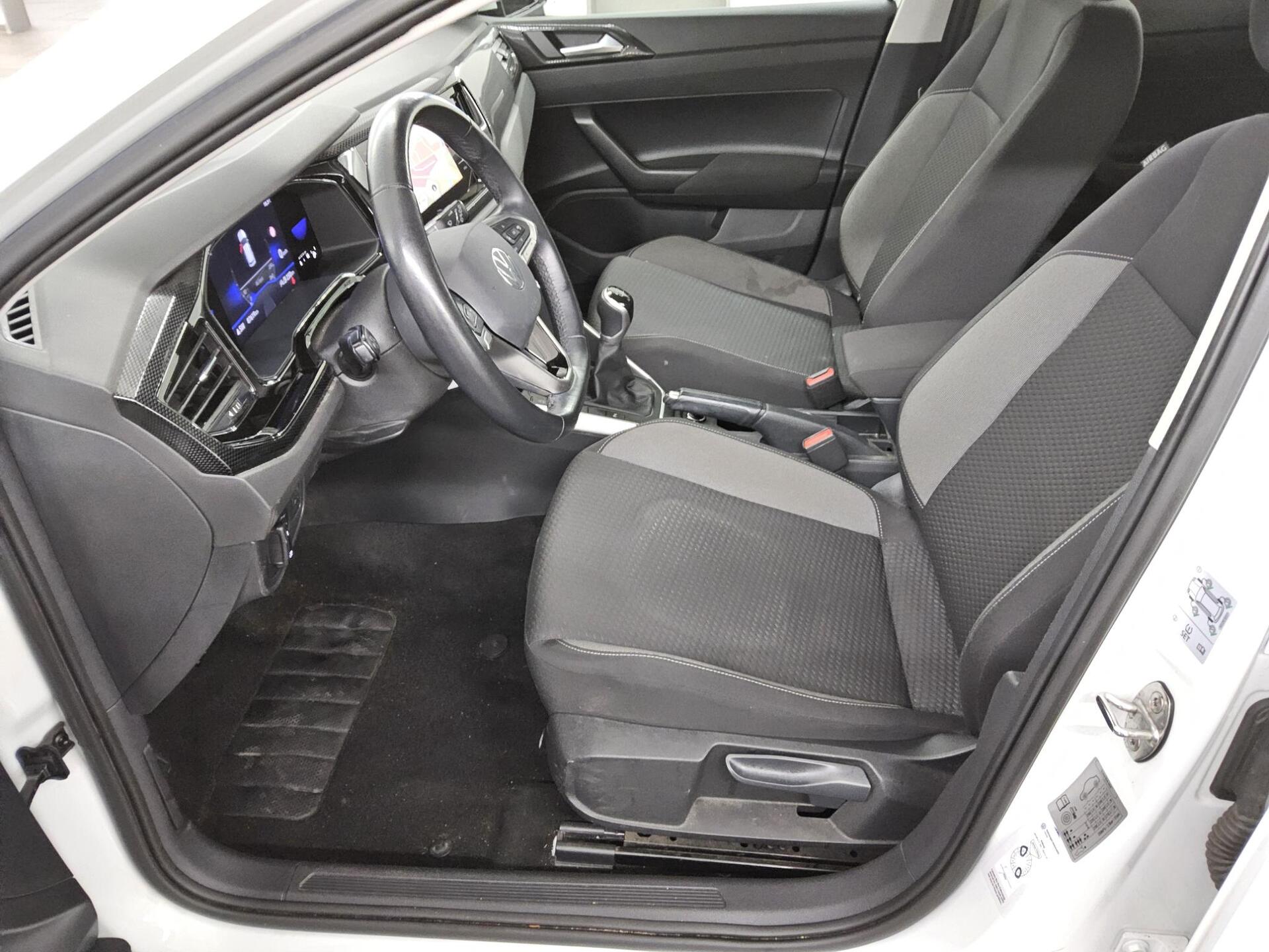 Volkswagen Polo 1.0 TSI Life Navi LED DC Shz PDC 9