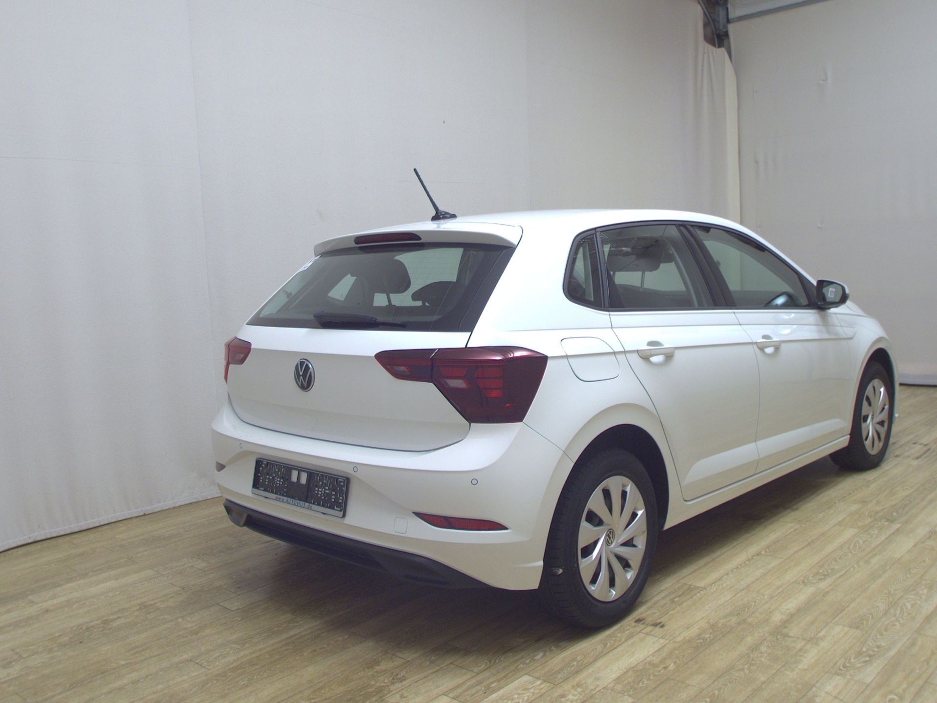 Volkswagen Polo 1.0 TSI Life Navi LED DC Shz PDC 4