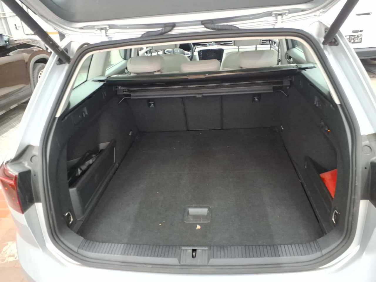 Volkswagen Passat Variant GTE 1.4 TSI 1.4 TSI GTE LEDER NAVI 12
