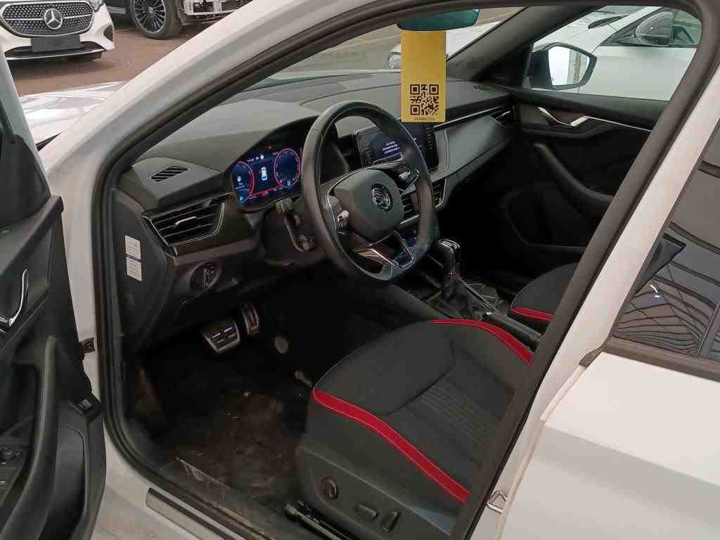 Skoda Kamiq 1.5 TSI Monte Carlo Pano AHK RFK 6