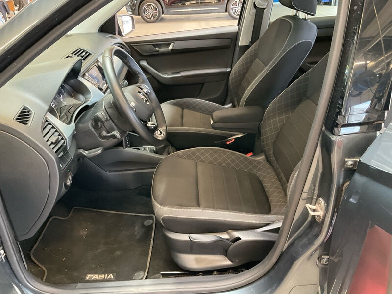 Skoda Fabia 1.0 KLIMAAUT SHZ PDC KAMERA ACC 6