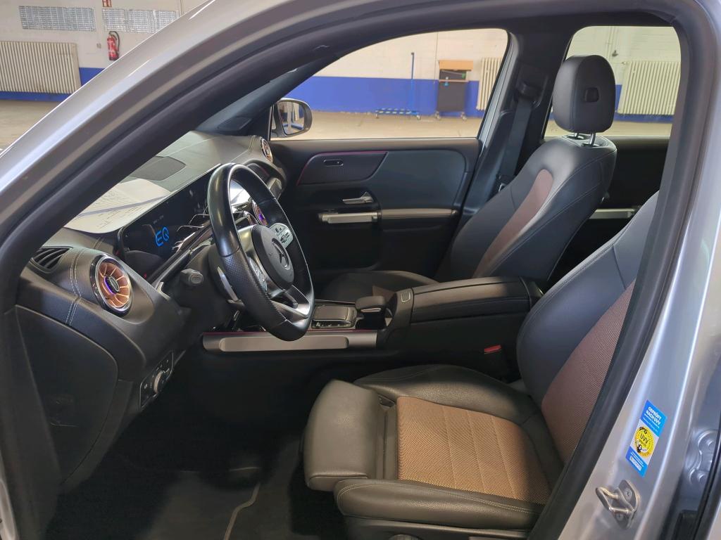 Mercedes-Benz EQB 250 NAVI LED SHZ RFK T-LEDER 6