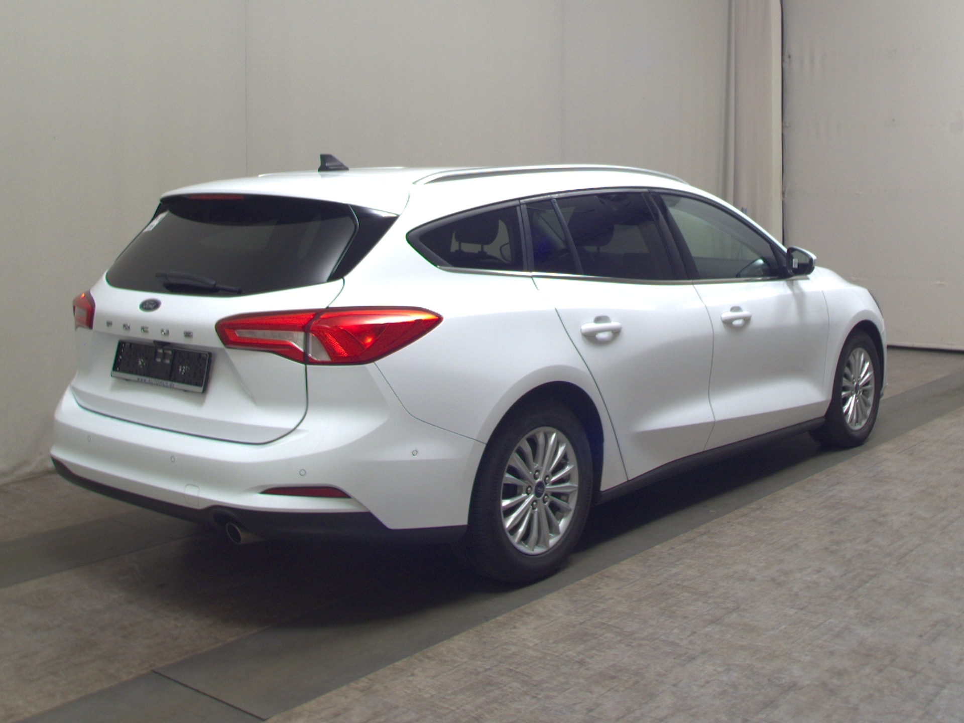Ford Focus Turnier 2.0 EB Titanium Navi LED RfK ACC 4