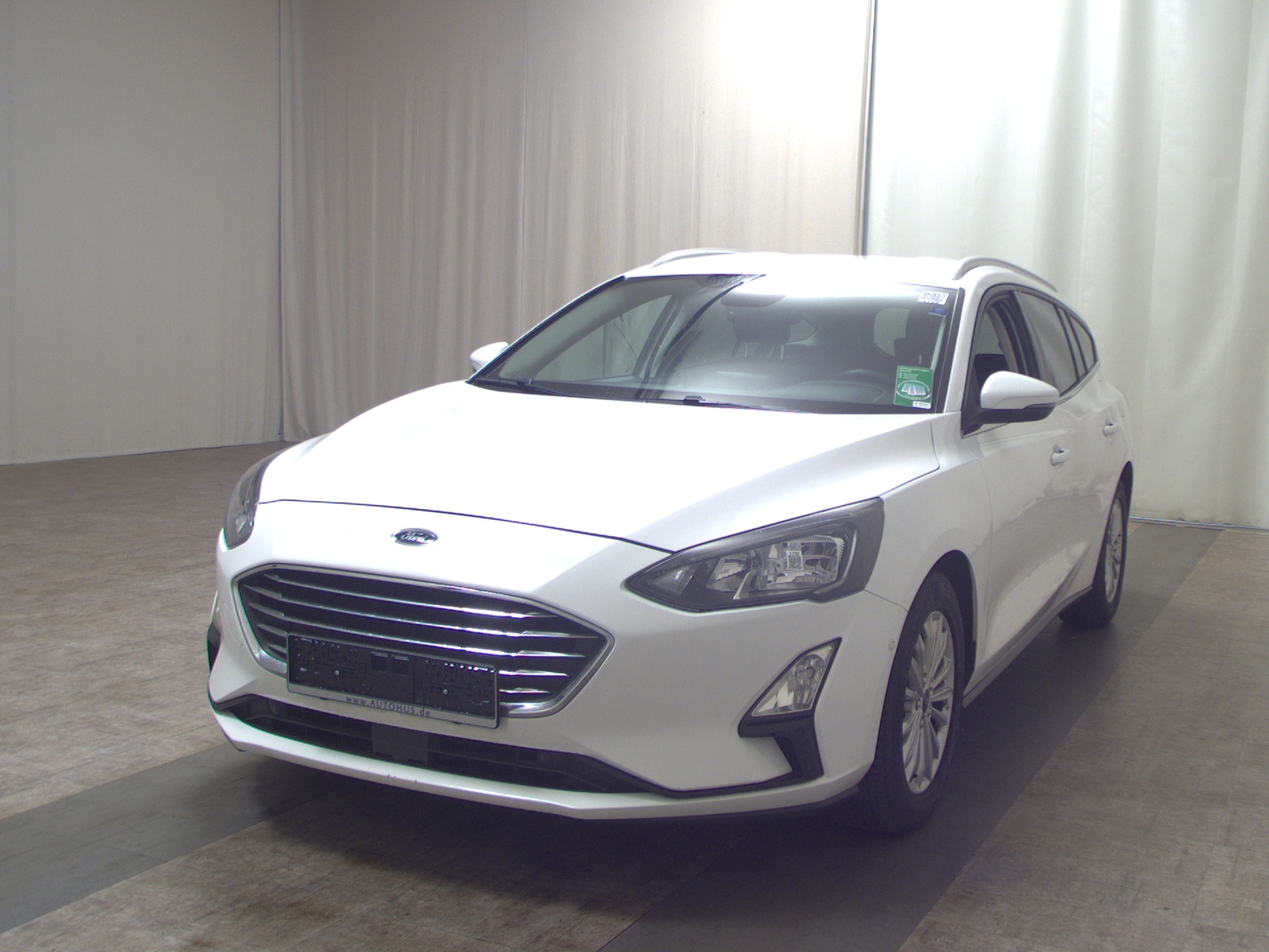 Ford Focus Turnier 2.0 EB Titanium Navi LED RfK ACC 2
