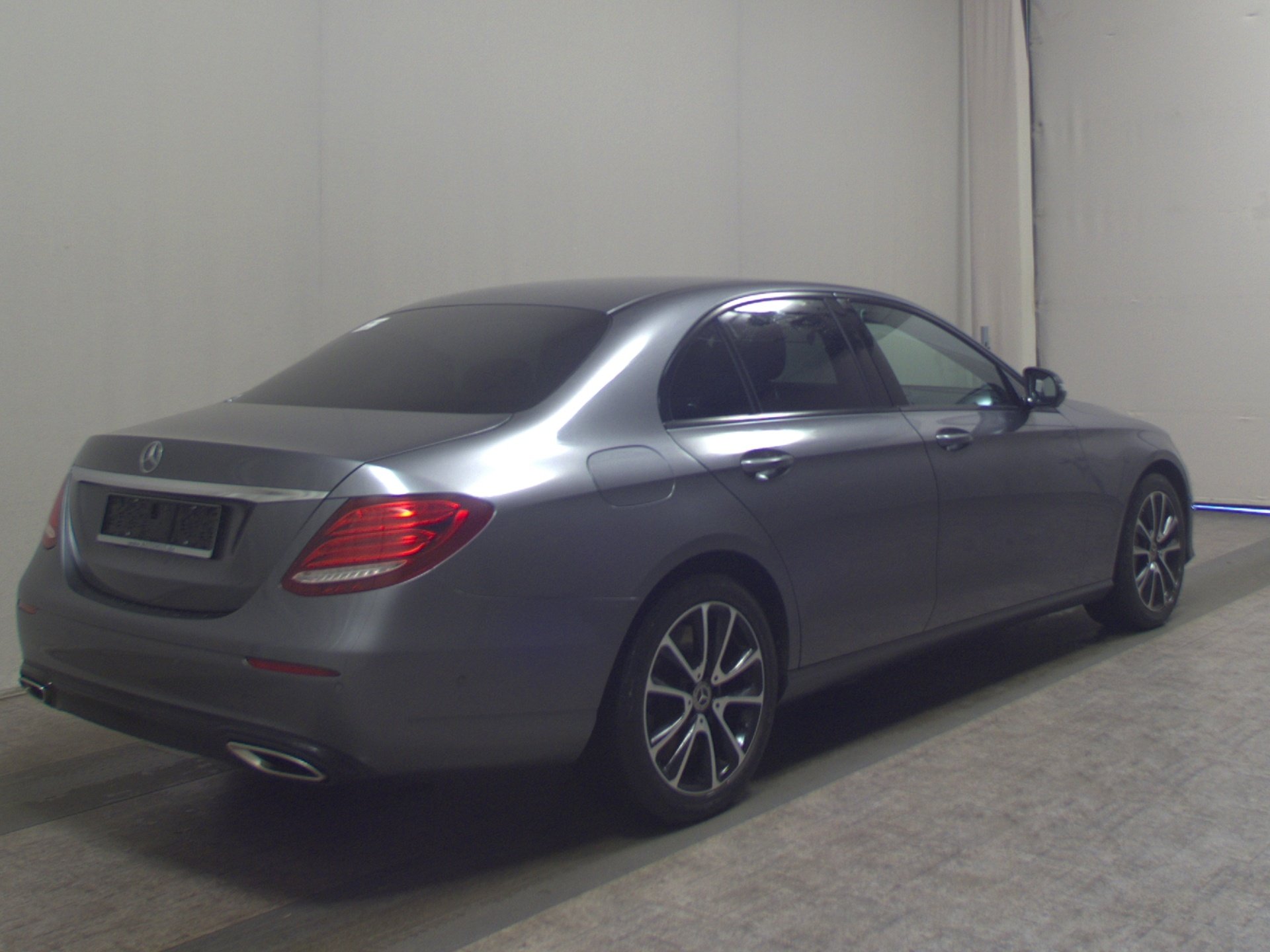 Mercedes-Benz E 450 4M Avantgarde Night Widescreen MB-LED RFK 4