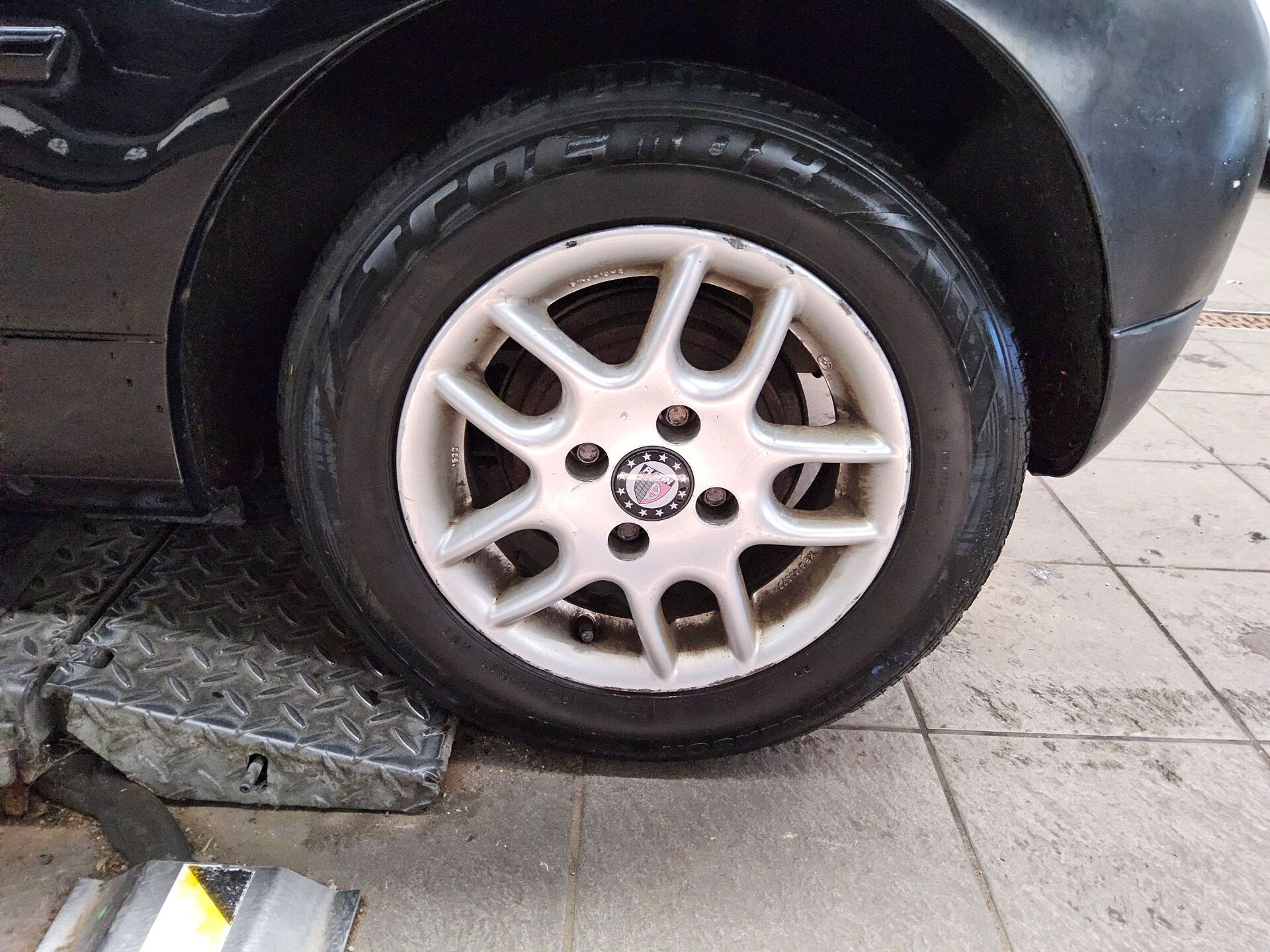Volkswagen Lupo 1.0 4-Sitzer Schiebedach 10