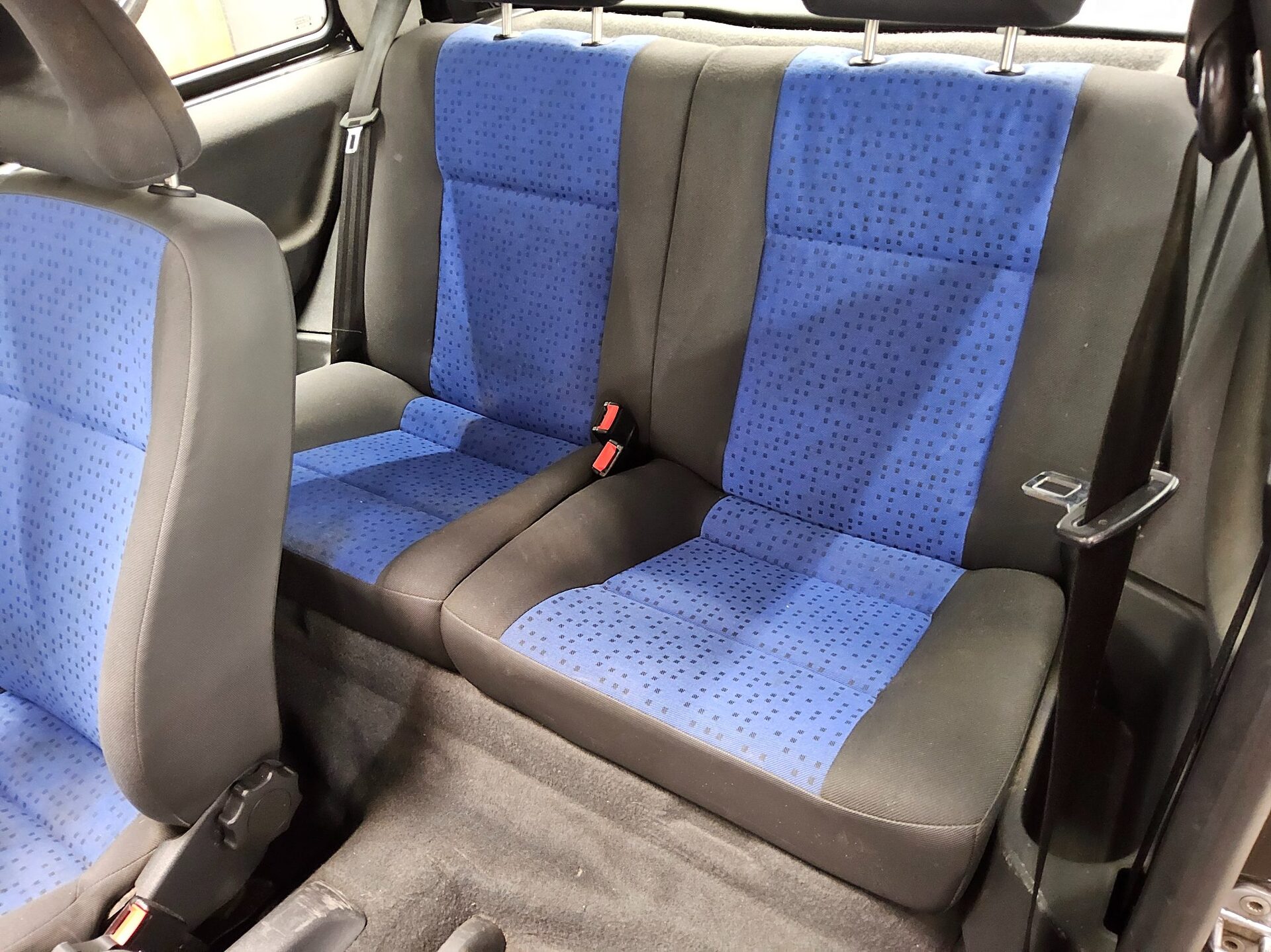 Volkswagen Lupo 1.0 4-Sitzer Schiebedach 13
