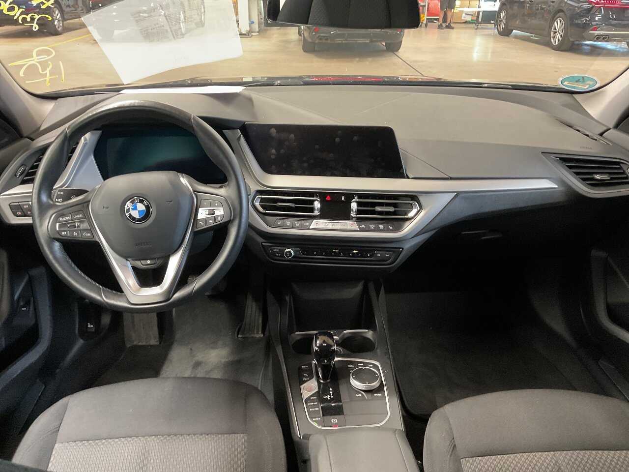 BMW 118iA Advantage KLIMAAUT LED SHZ PDC COCKPIT 5