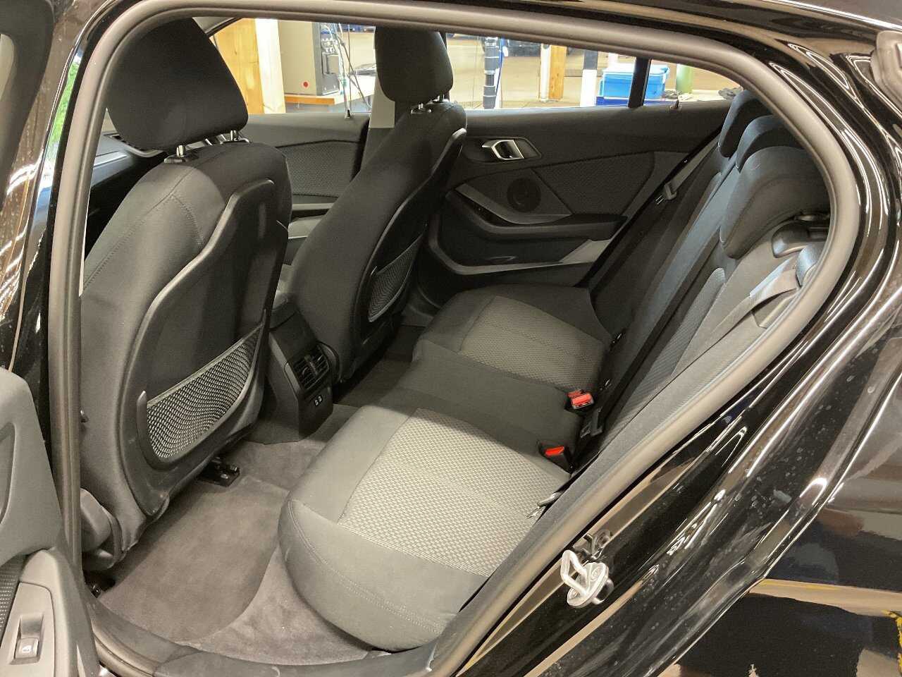 BMW 118iA Advantage KLIMAAUT LED SHZ PDC COCKPIT 7